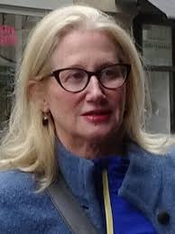 Ruth Streeter's Instagram, Twitter & Facebook