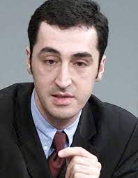 Contact cem özdemir on messenger. Cem Ozdemir Im Interview Ich War Einfach Zu Naiv Der Spiegel