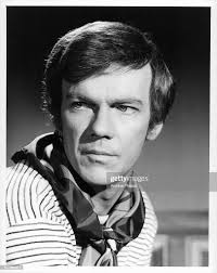 PETER HASKELL El 15 de octubre de...