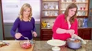 Watch trisha's southern kitchen seasons and episodes online free. Watch Trisha S Southern Kitchen Season 5 Episode 15 Slim Down Secrets Online Now