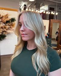 Cleveland Hairstylist (@coloredbykayleigh) • Instagram photos and videos