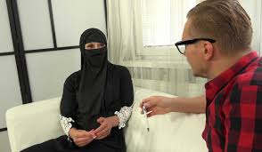 Angry real estate agent fucks niqab whore | Sex With Muslims