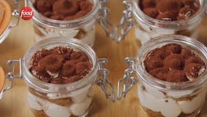 Mi diverto con le ricette di fatto in casa da benedetta. Fatto In Casa Per Voi Ricetta Tiramisu Senza Uova Di Benedetta Rossi