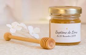 Mon Petit Pot De Miel Pots De Miel Personnalises Cadeau Mariage Original Cadeau De Bapteme Original En 2020 Cadeau Mariage Original Miel Pot De Miel