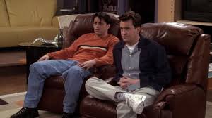 He's sarcastic, hilarious and says what everyone else is too afraid to say out loud. Sneakers White Worn By Chandler Bing Matthew Perry In Friends S04e19 Spotern
