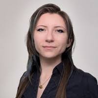 Alexandra Cartwright's Instagram, Twitter & Facebook