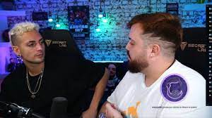 Coscu army is a gaming club from argentina. Ibai Y Coscu Se Conocen En Persona Y Se Llevan El Top1 De Audiencias Movistar Esports