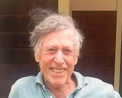 Derek Gomes's Instagram, Twitter & Facebook