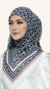 Shawlpublika Maharani Raya Square Scarf