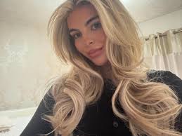 Cheeky glass of wine & @haleighhhhh_