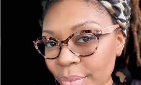 Meet Shelby Paige Rowe: Professional Photographer