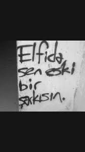 Bu deliye akıl veren sen olasın, sen olasın her yarama merhem süren sen olasın, sen olasın i̇yi günde, kötü günde düşersem, düştüğümde yerli yersiz güldüğümde. Elfida Haluk Levent Siir Ilahm Veren Alintilar Guzel Soz