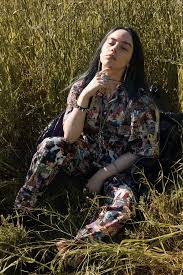 Eilish rocked the ultimate platinum color, veering away from her natural dirty blonde. Billie Eilish Is Not Your Typical 17 Year Old Pop Star Get Used To Her The New York Times