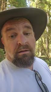 Redwood Review Arborist