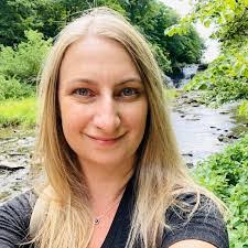 Nancy Gioffre's Instagram, Twitter & Facebook