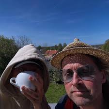 Det er forår, og der er en ny episode i dit feed🔥