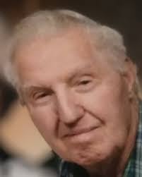 Kevin Holcomb's Instagram, Twitter & Facebook