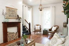 Shabby chic living room ideas. 20 Shabby Chic Living Rooms Hgtv