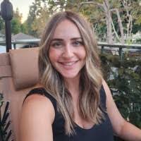 Victoria Dickson's Instagram, Twitter & Facebook