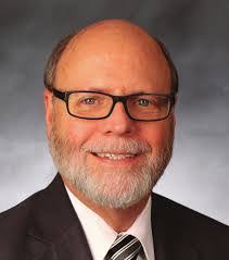 Douglas Lightfoot's Instagram, Twitter & Facebook