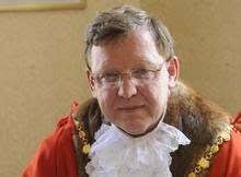 Cllr Ted Watt-Ruffell stands down from Thanet Tories after cat cruelty case