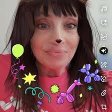 Pink Door Decor 🥰