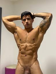 TW Pornstars - Garret Alvin. Twitter. No persigo nada más que una mejor  vida👌. 10:56 PM - 27 Aug 2021