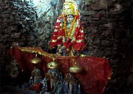 Maa vaishno devi dham is situated near road side. Maa Vaishno Devi Gufa 7 5 18 4 Hindubulletin