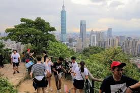 Namun, yang menarik daripada mesin ini di taiwan adalah kerana ia digunakan di jalanan. Taiwan Terus Siapkan Strategi Demi Incar Wisatawan Indonesia Halaman All Kompas Com