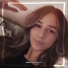 Bella Ganz's Instagram, Twitter & Facebook