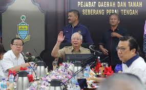 Majlis hari raya aidilfitri dan penyampaian apc 2015 sambutan hari raya jabatan dan penyampaian sijil apc pejabat daerah dan tanah besut. Pm Hadir Taklimat Banjir Nasional Berita Harian