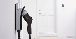 Maximum range stands at between 189 and 300 miles depending on which battery you opt for. Everything You Need To Know About Charging The Hyundai Kona Electric Chargepoint