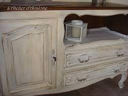 Meuble blanc vieilli peindre un meuble en bois cuisine buffet gris bois unique buffet bois gris élégant meuble 65 mod¨le meuble effet vieilli gris 62 sch¨me meuble effet vieilli blanc buffet baroque effet ancien meuble bicolore blanc avec 12 meilleures images du tableau bois cérusé 59 idées de design. Meuble De Charme Entierement Relooke Style Shabby Chic Patine Blanc Meubles Et Rangements Par L At Mobilier De Salon Meuble Rangement Ikea Decoration Maison