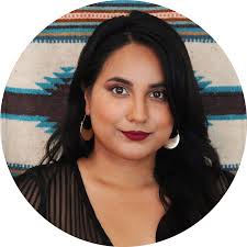 Jasmine Calderon's Instagram, Twitter & Facebook