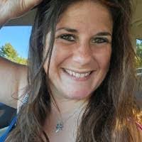 Jennifer Mula's Instagram, Twitter & Facebook