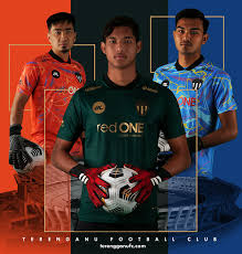 Terengganu fc (tfc) bangkit daripada ketinggalan sebelum berjaya menewaskan uitm fc uitm terlebih dahulu mengejutkan tfc apabila skuad berstatus universiti itu memperoleh gol. Football Teams Shirt And Kits Fan Terengganu Football Club Tfc 2021 Kits