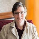 Carina Saavedra's Instagram, Twitter & Facebook