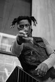 Born and raised in carol city, florida, curry started rapping while in sixth grade an. Pin By Joel Dienye On Denzel Curry Photography Poses For Men Urban Photography Portrait Denzel Curry
