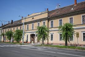 KÃ©ptalÃ¡lat a kÃ¶vetkezÅre: âKorona Ãtterem, KÃ¶rmendâ
