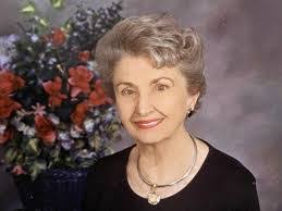 Suzanne Mcmullen's Instagram, Twitter & Facebook