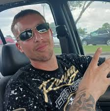 Ronald Wade Cantrelll Inmate Number: 02534062 Larry Gist Unit 3295 FM3514,  Beaumont, TX 77705