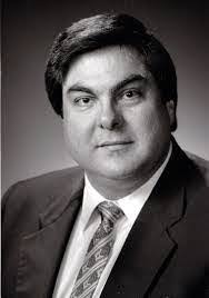 David Holle's Instagram, Twitter & Facebook