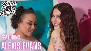 Alexis Evans , SPLIFFS AND GIGGLES podcast starring Adriana Maya !