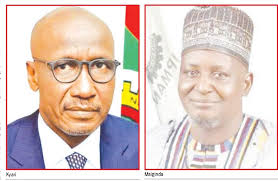 Fuel Pricing Controversy Rages As Dangote, Oil Marketers Sign Deal (2)