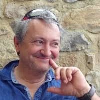 100+ profils pour “Stuber”