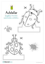 Ein Kostenloser Bastel Aufsteller Zum Fruhling Auf Dem Die Kinder Zwei Marienkafer A Fruhling Im Kindergarten Marienkafer Kindergarten Basteln Fruhling Kinder