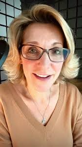 My New Year’s message to the rest of us! This is for YOU! ❤️ Happy New  Year! 🥂