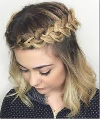 We're sure if you are one of those ladies or gents with fine hair, you've having fine hair presents itself with many challenges. 12 Best Braided Hairstyles For Thin Hair Voluminous Braided Hairstyles For Fine Hair Bling Sparkle