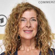 Rosamunde Pilcher: Der lange Weg zum Glück (2000)