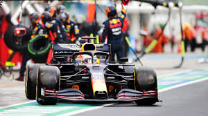 Rear view mirrors for all fia formula 3 european cars are fully mandated to easily view opponents behind. Hungarian Grand Prix Lewis Hamilton S Victory As It Happened Eurosport